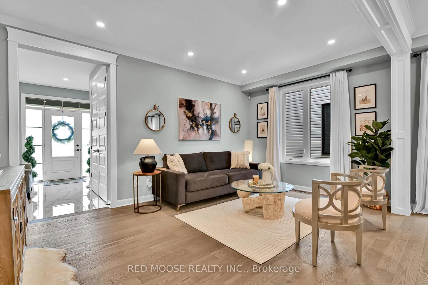 158 Aquarium Avenue photo 2