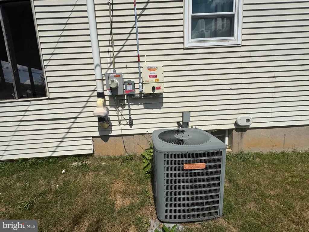 302 Brewster Drive, Newark, DE 19711