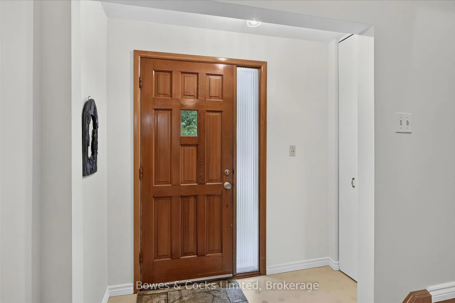 1228 Bathurst Street photo 3