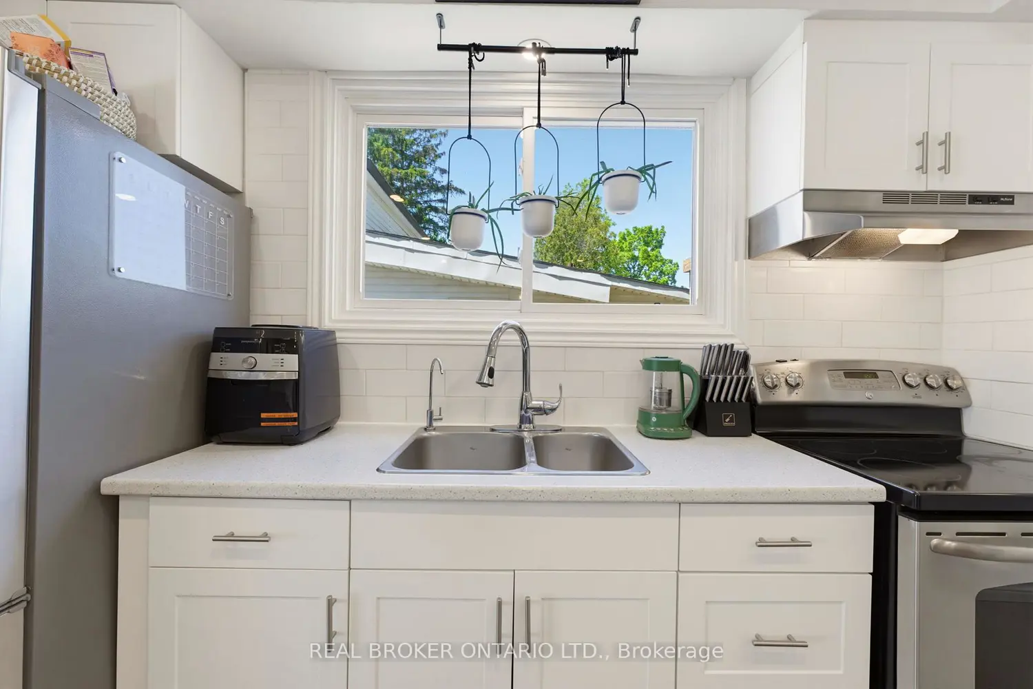 93 Patterson Street photo 3