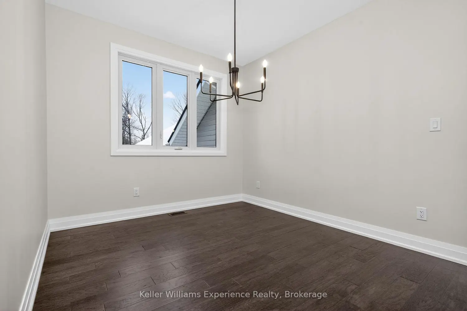 62 Rue Vanier photo 5