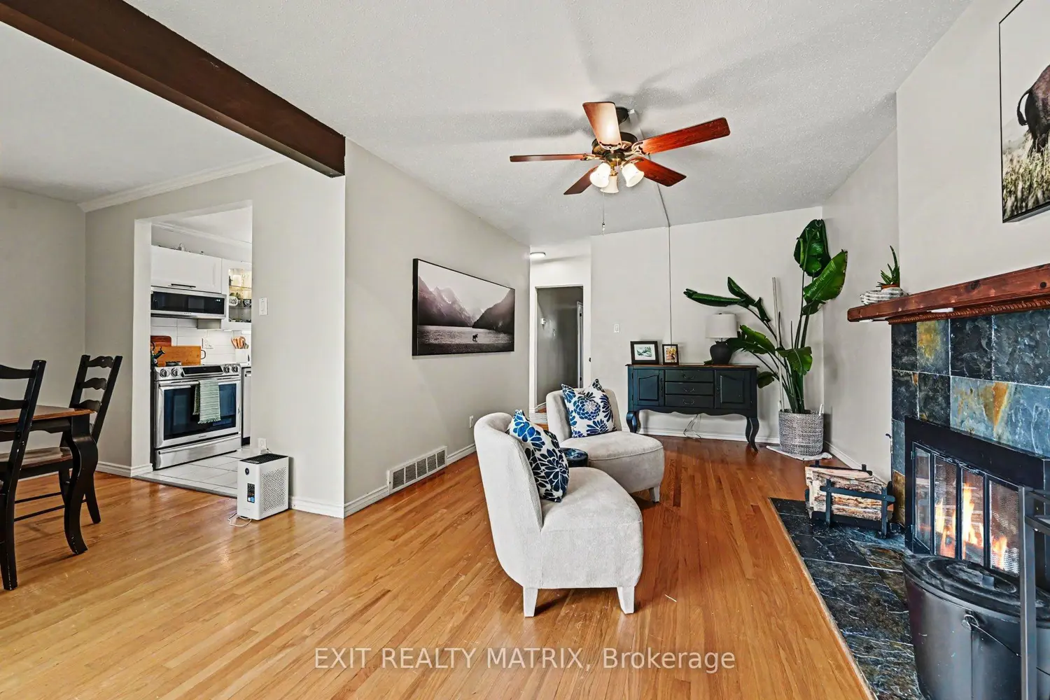2385 Walkley Road photo 4
