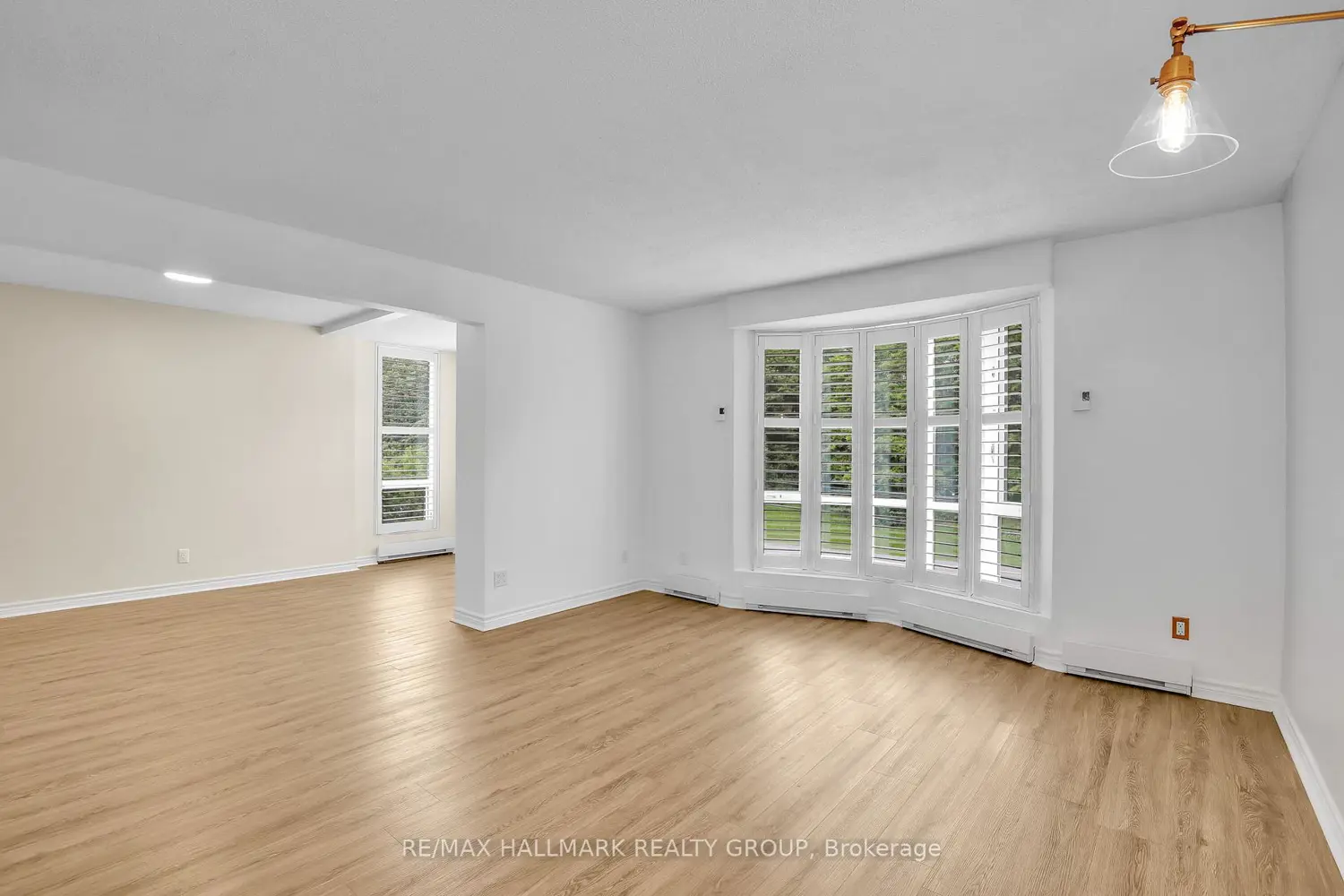 330 Centrum Boulevard 511 photo 4