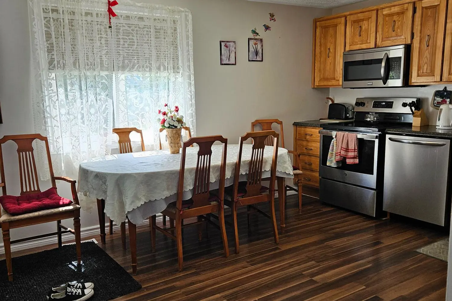 470 Ottawa Street photo 2
