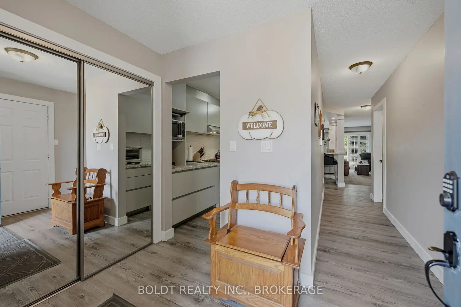 77 Erion Road 14 photo 4