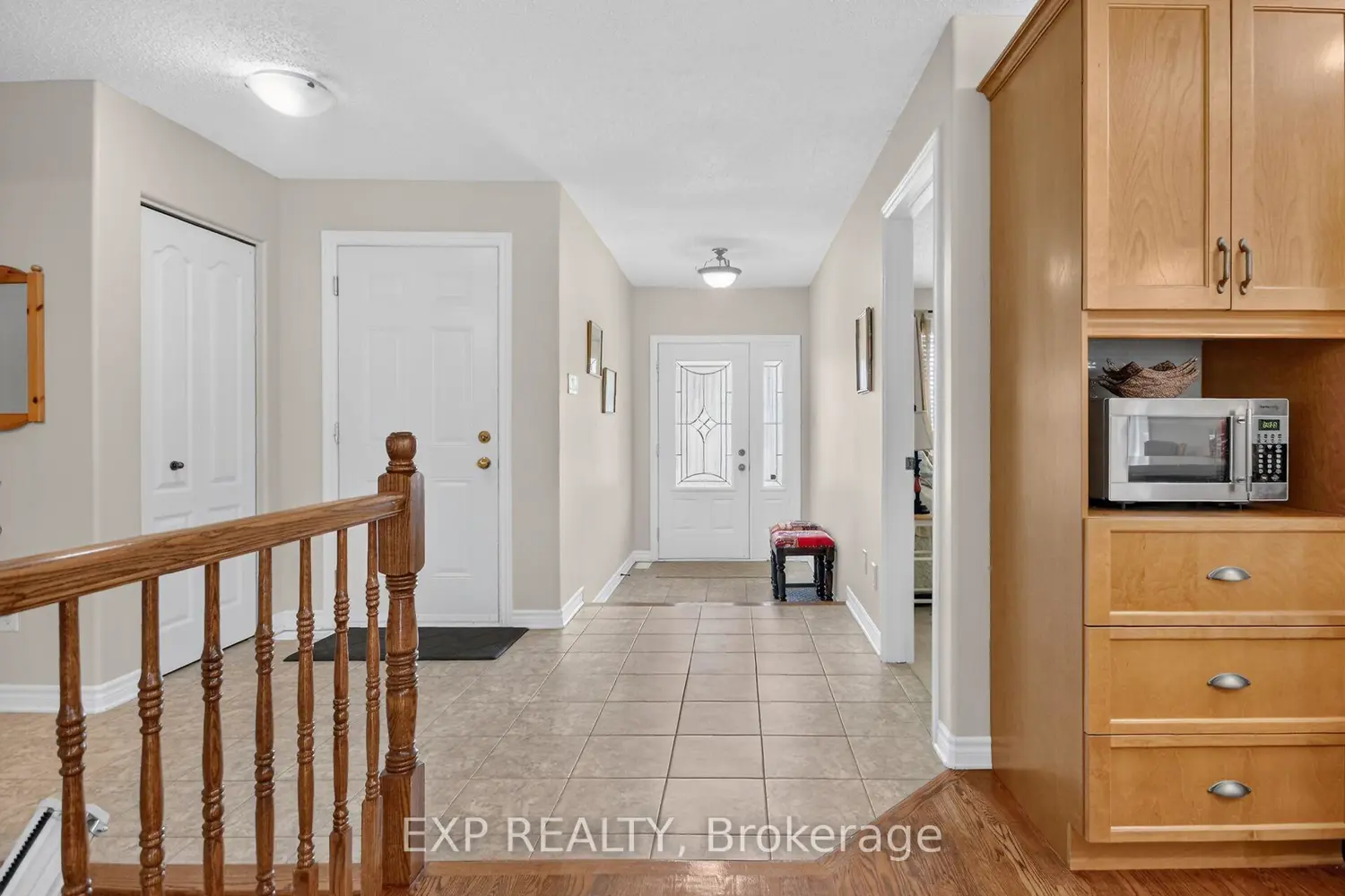 40 Gaslight Way photo 3