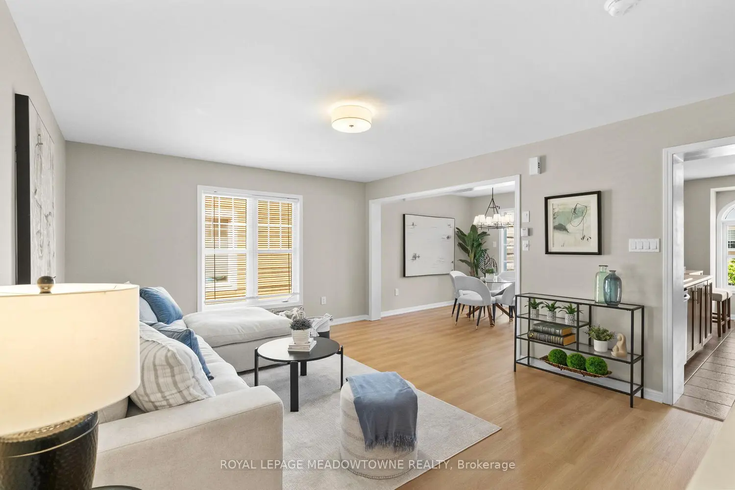 521 Cavanagh Lane photo 3