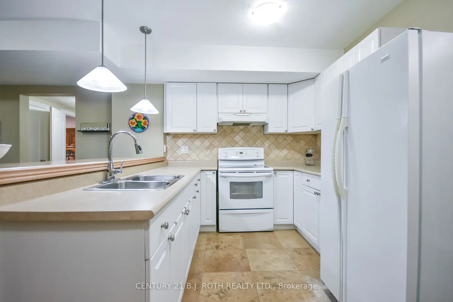 140 Wildwood Trail photo 5