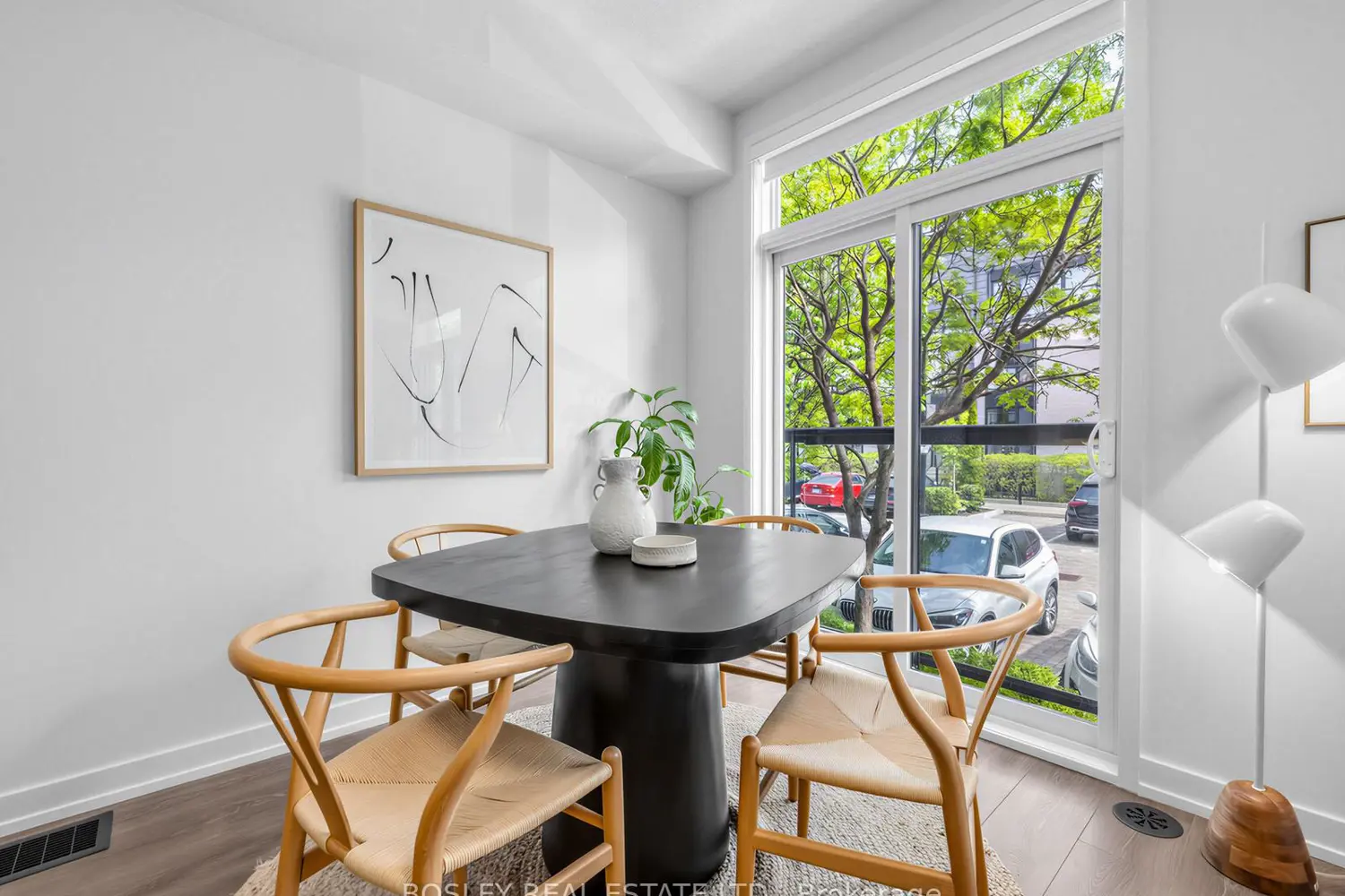 51 Florence Street Th11 photo 4