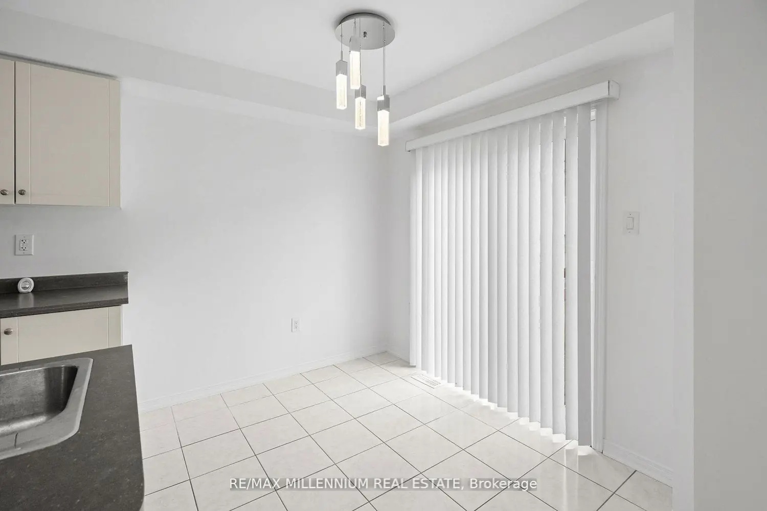 29 Cole Crescent photo 4