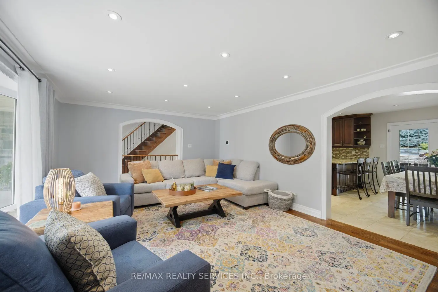 8 Ridgehill Drive photo 5