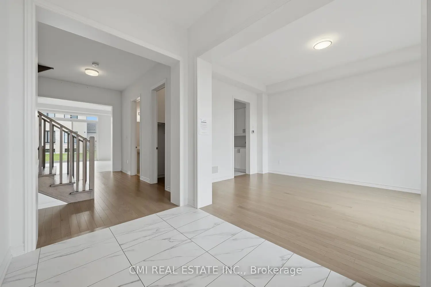 25 Bellflower Crescent photo 5