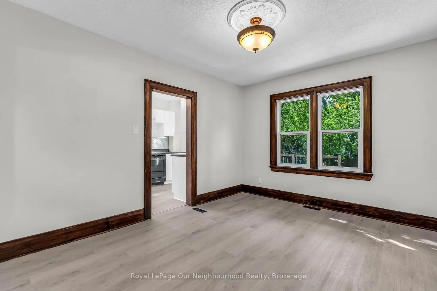 1301 King Street photo 4