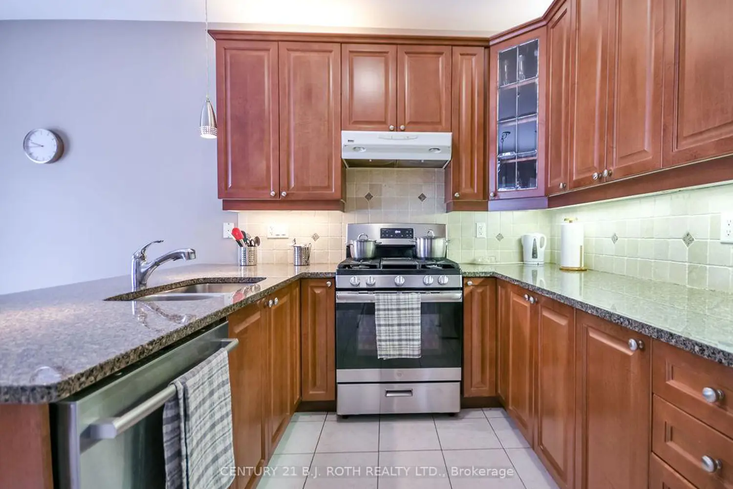 24 Connaught Lane photo 4
