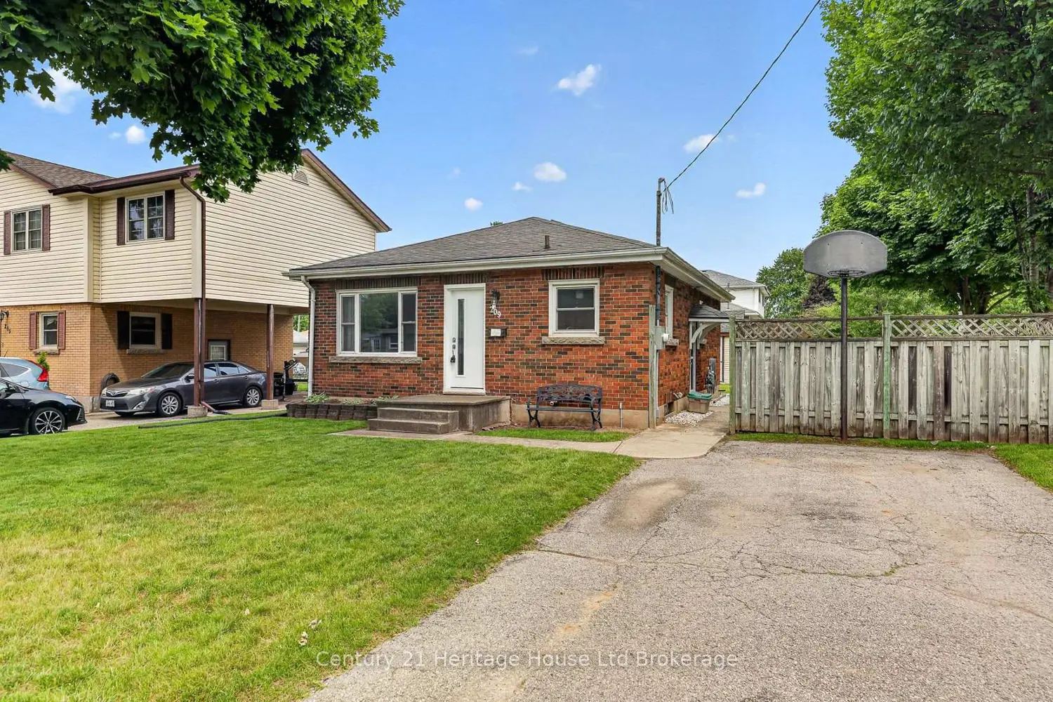 209 Butler Street photo 4