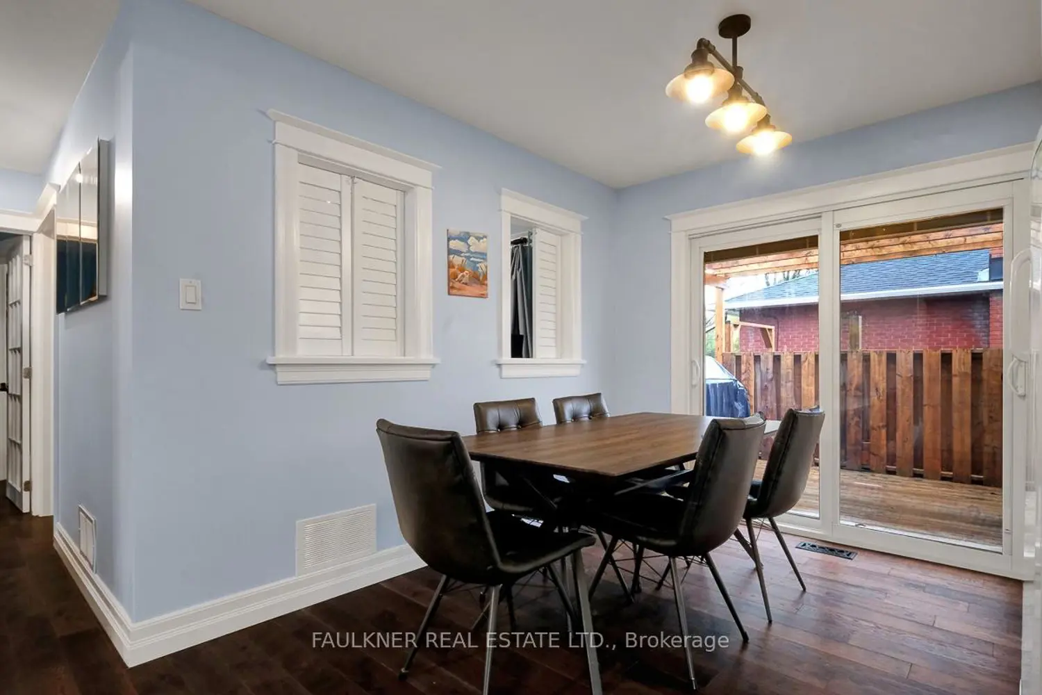 1304 Adirondack Drive photo 4