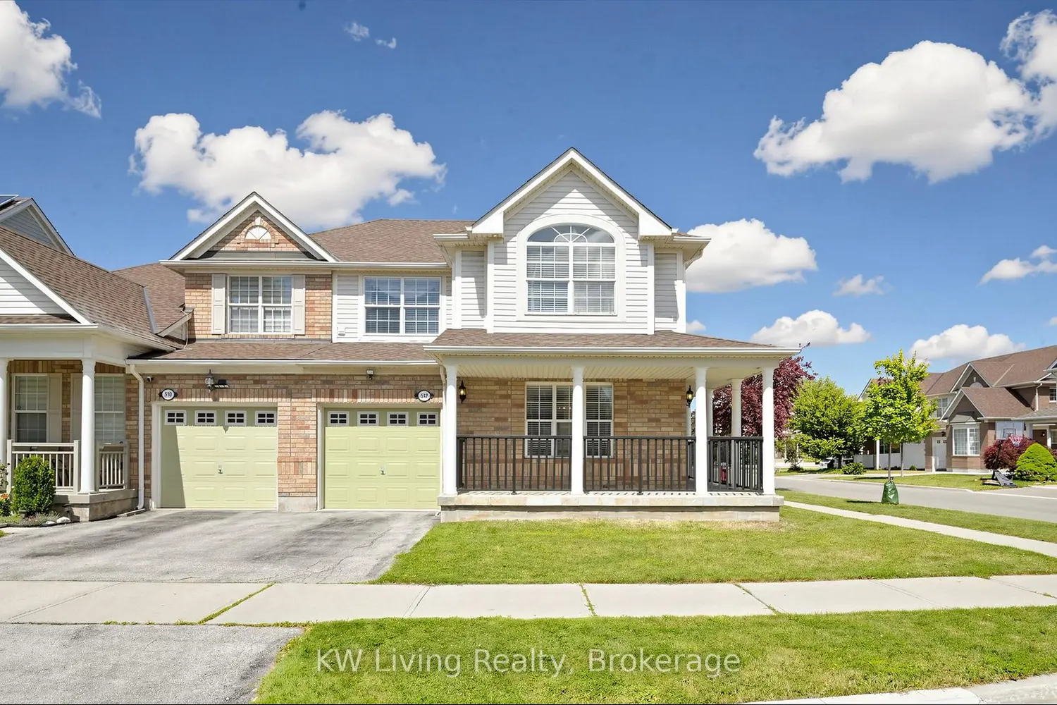 512 Farlow Crescent