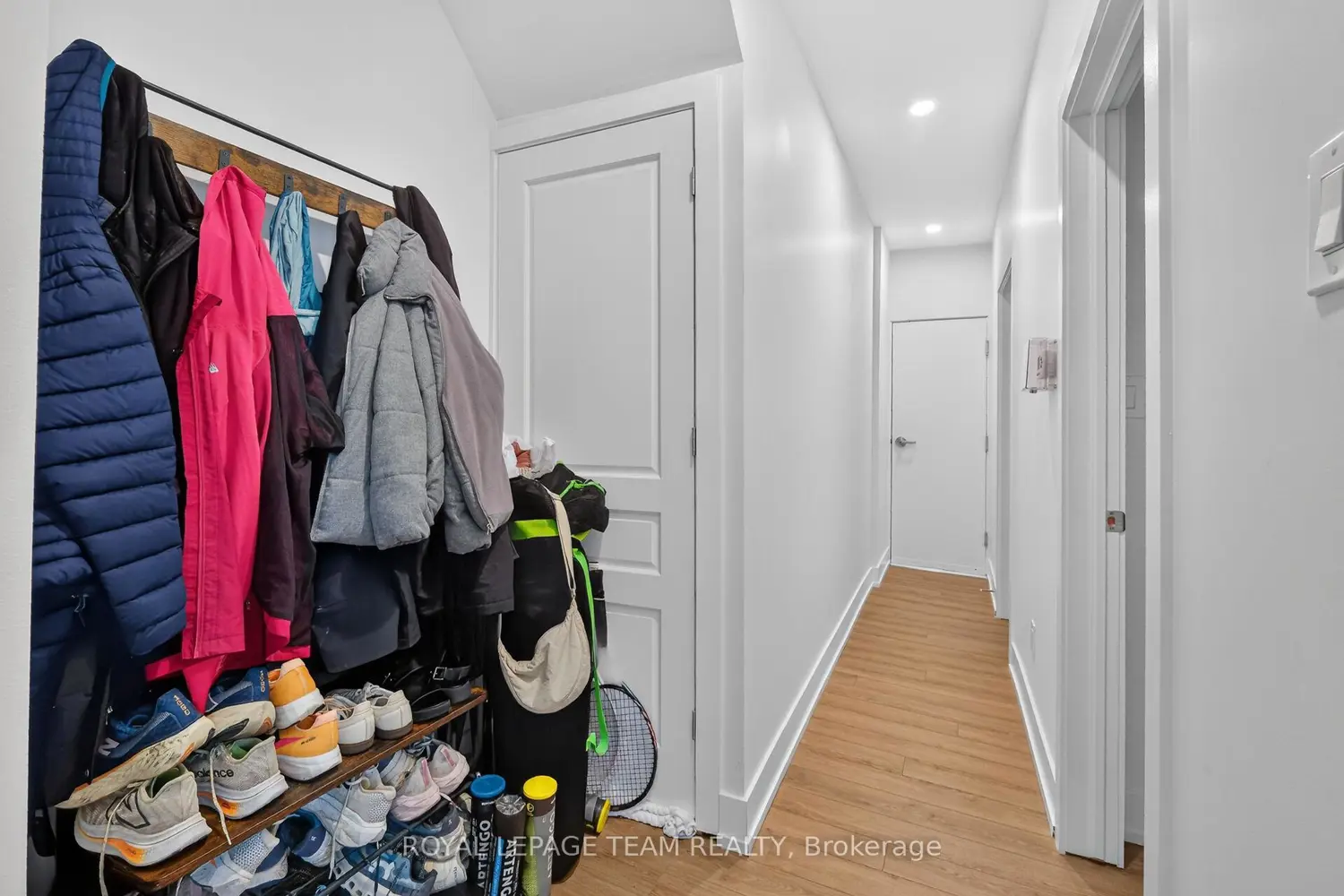 169 Florence Street photo 2