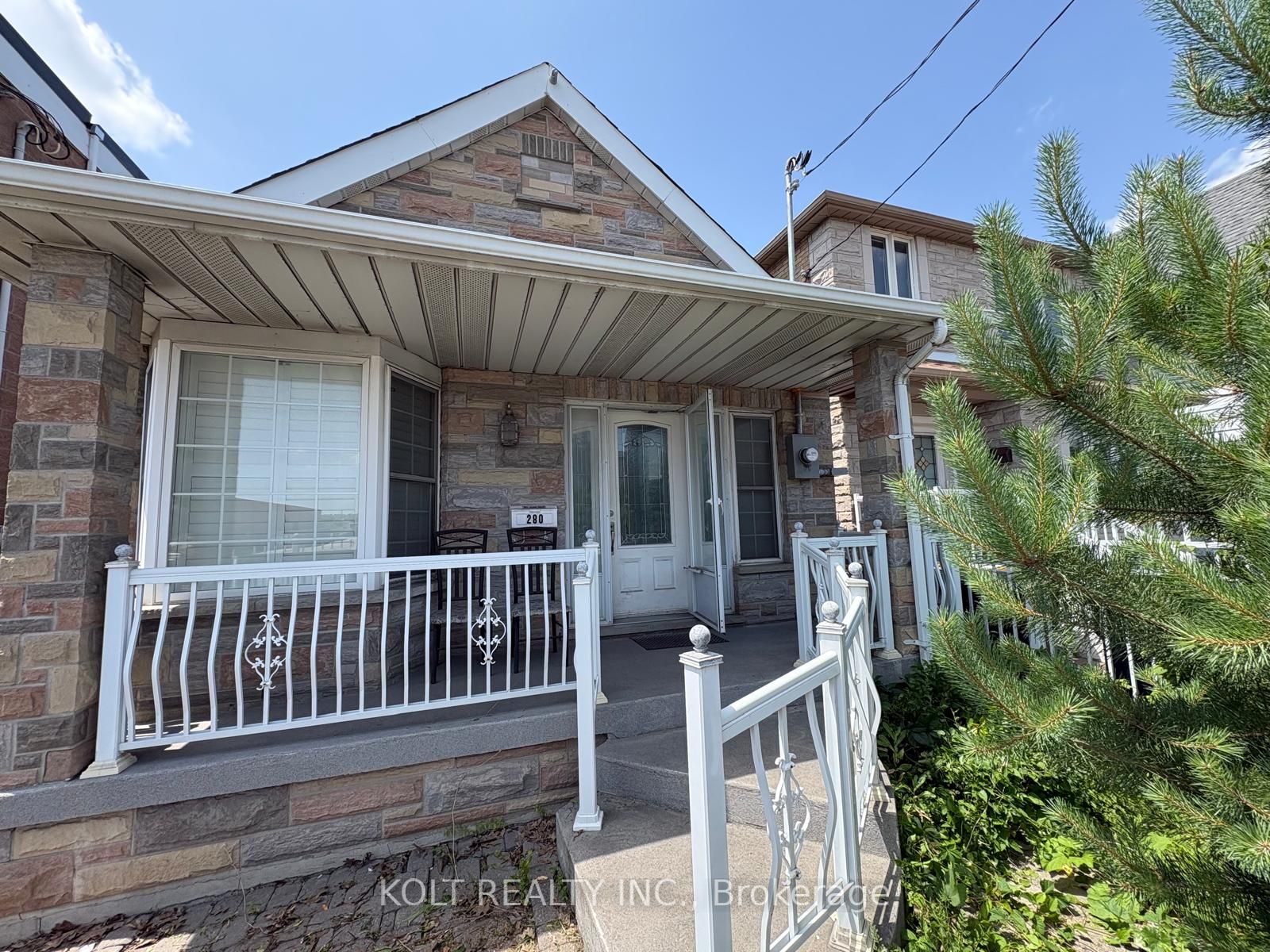 280 Weston Road, Toronto, ON, M6N 3P5