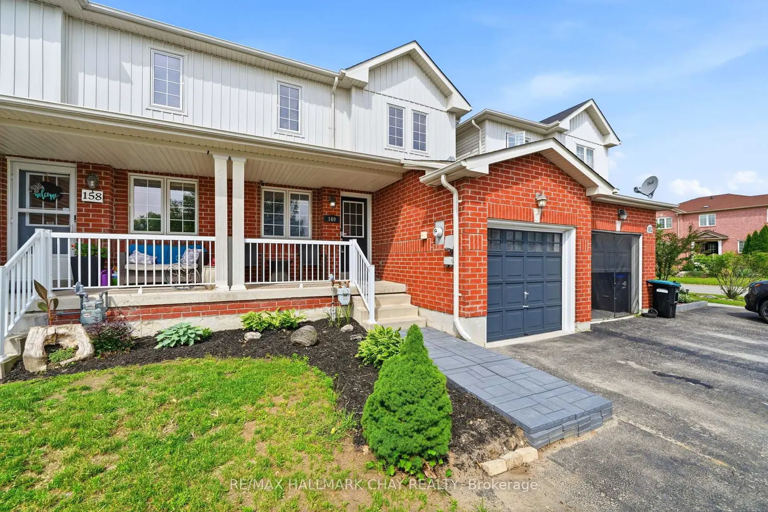 160 Stonemount Crescent
