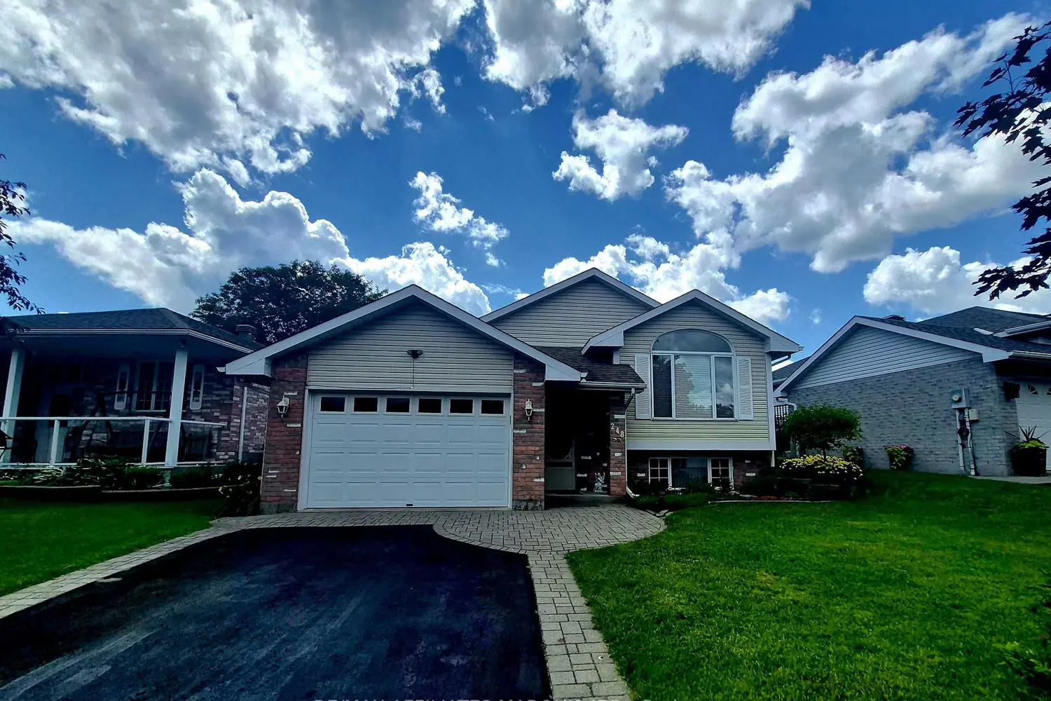 248 Northwoods Crescent