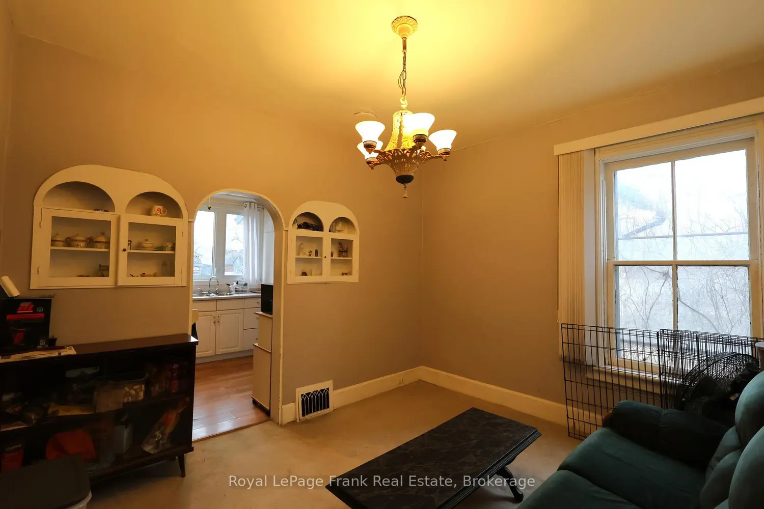 294 Parkhill Road photo 5