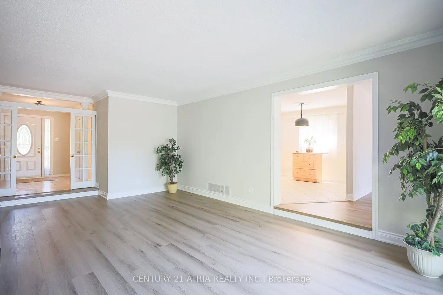 4151 Tea Garden Circle photo 3