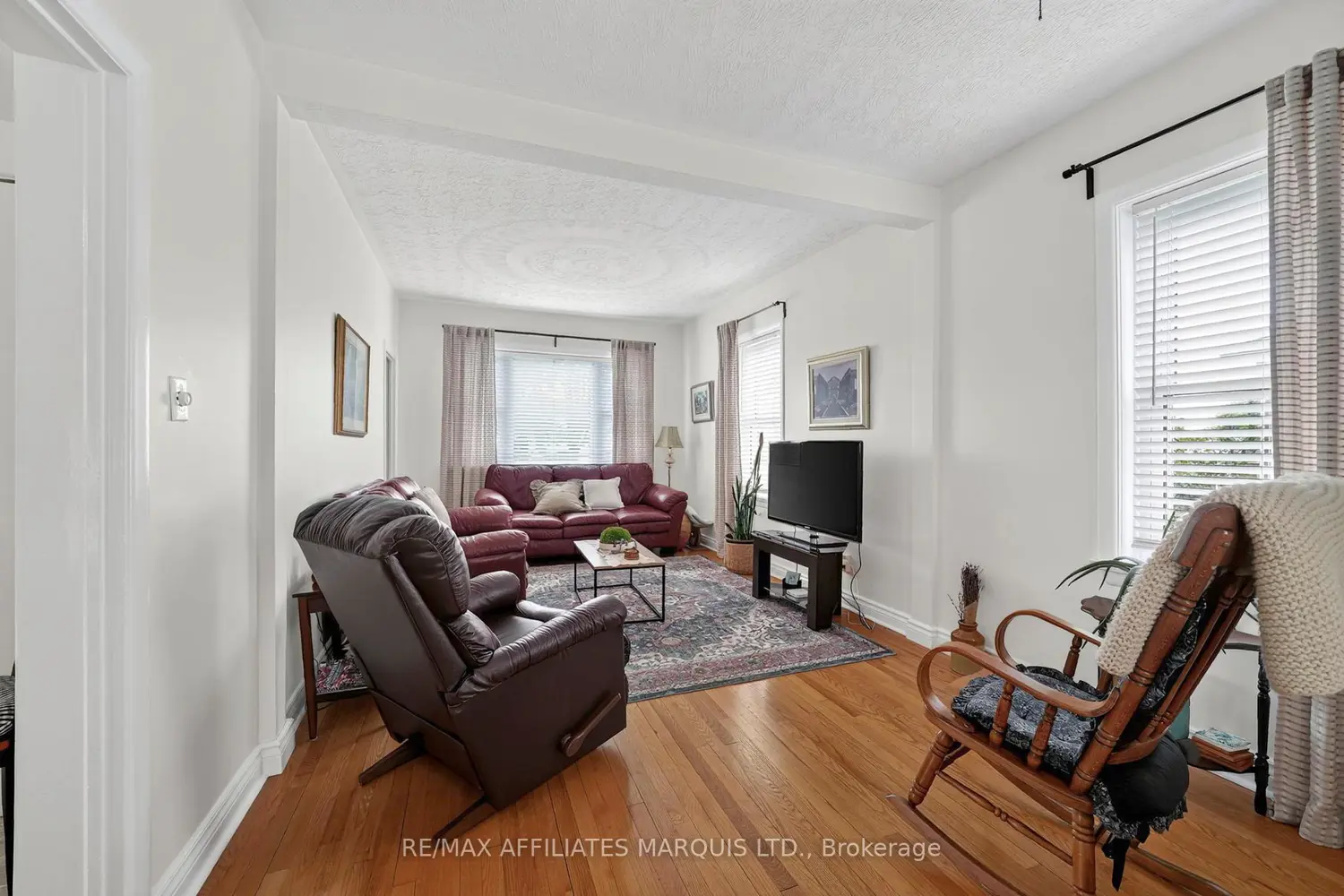 83 Eleventh Street photo 3