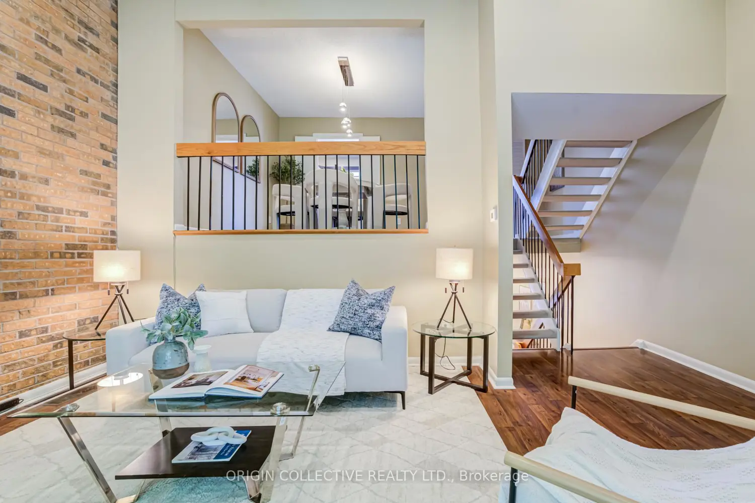 6 Oaken Gate Way photo 3