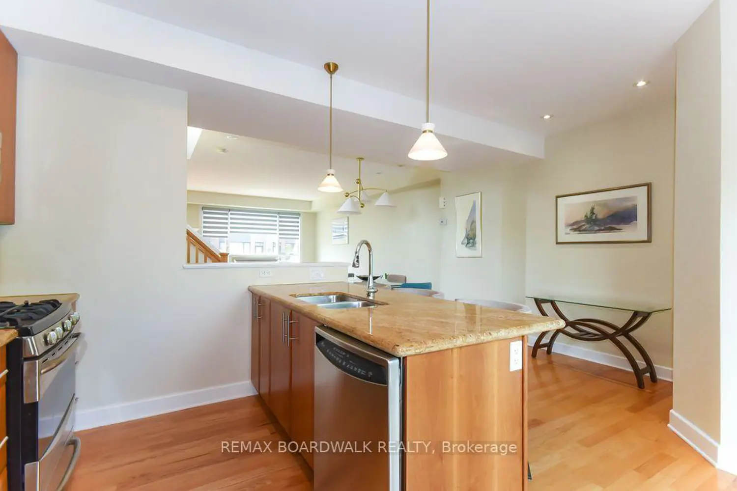 51 Drouin Avenue photo 5