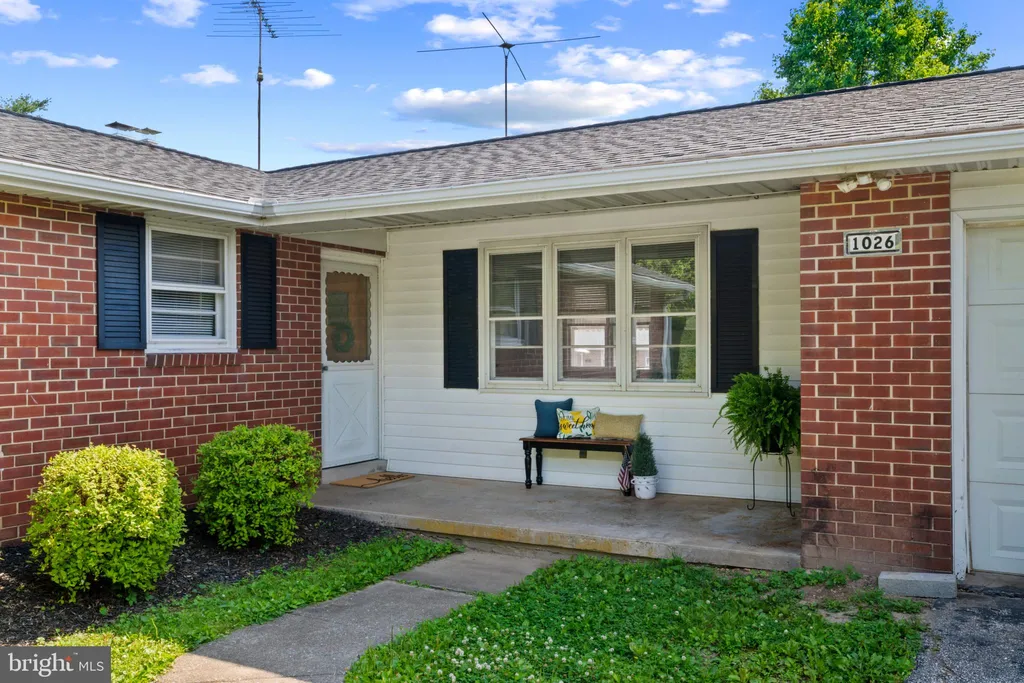 1026 Highfield Drive, Hampstead, MD 21074 photo 5