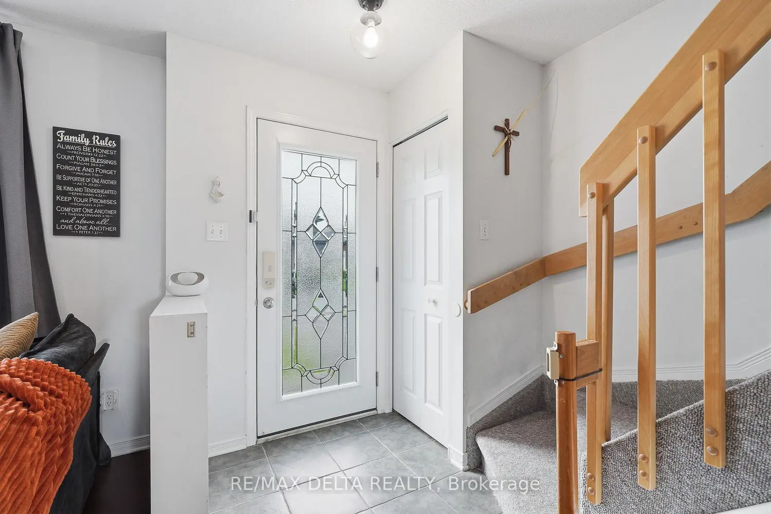 123 Panorama Avenue photo 3