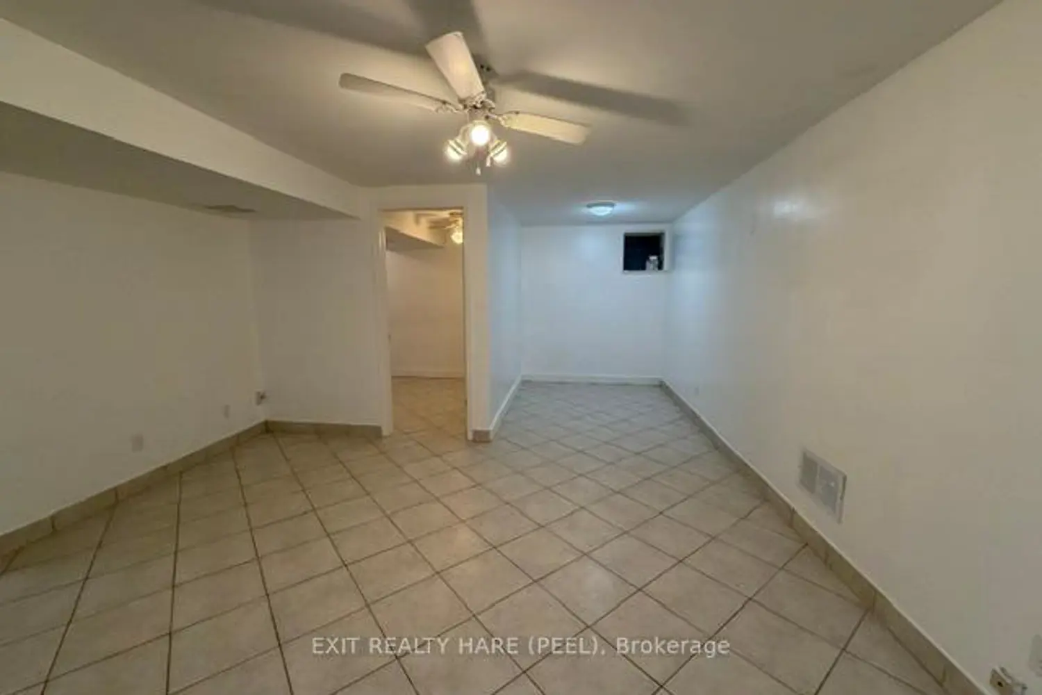 91 Burbank Crescent photo 5