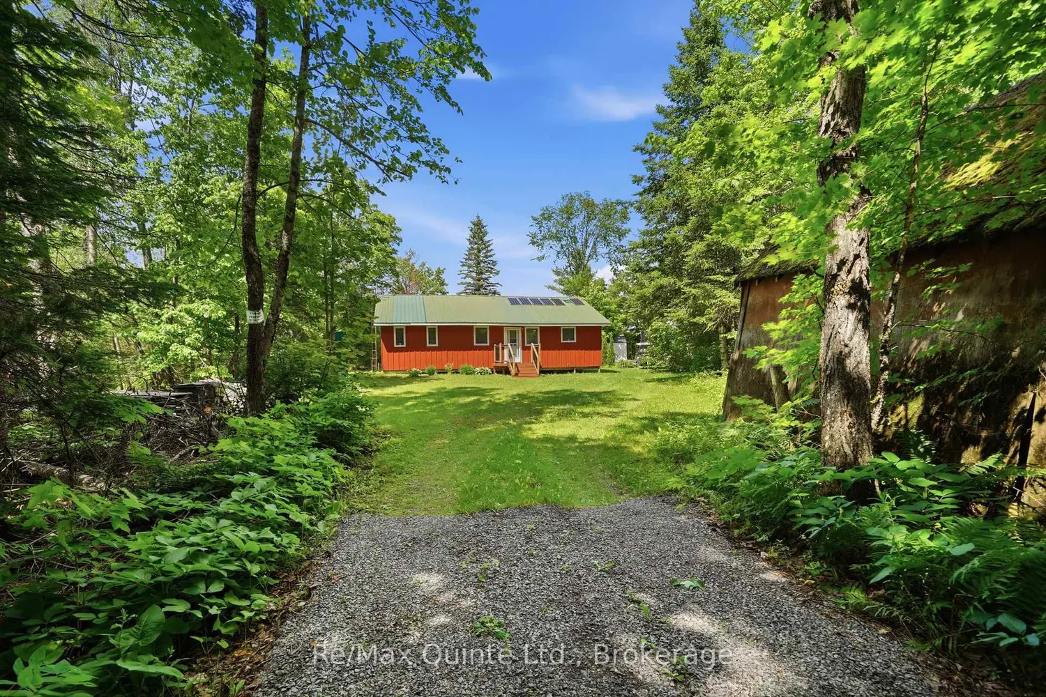 485 Glanmire Lake Lane photo 3