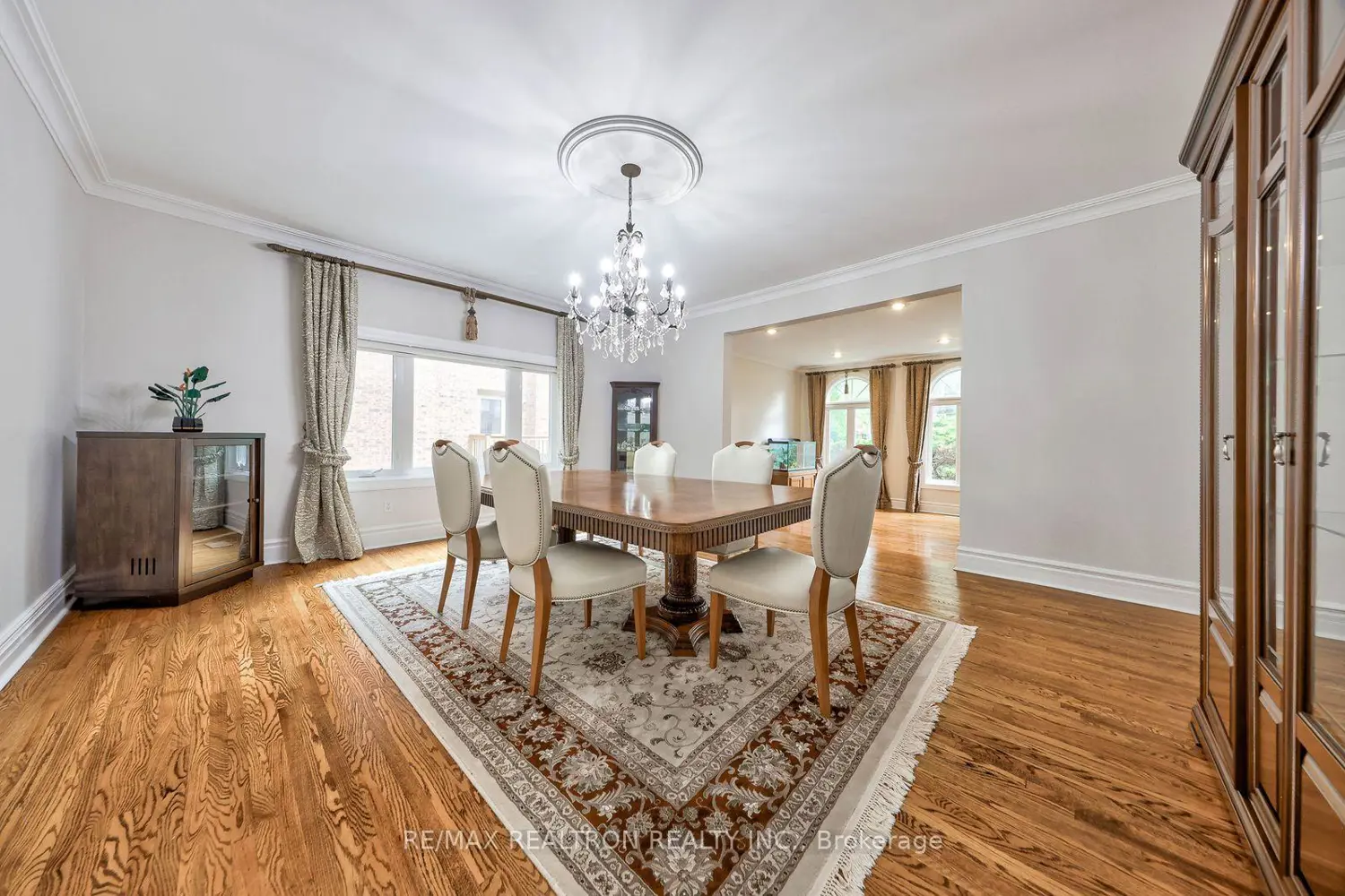 92 Proctor Avenue photo 2