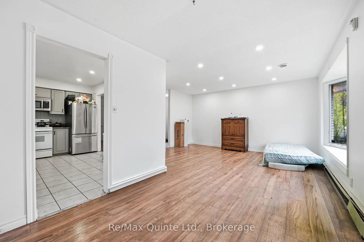 76 Gilbert Street photo 5