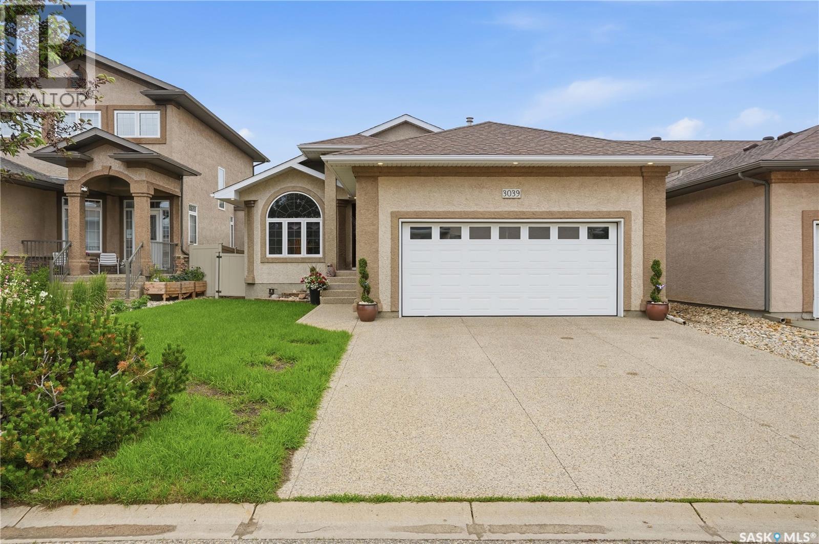 3039 Cranbourn Crescent, Regina, SK, S4V3B3
