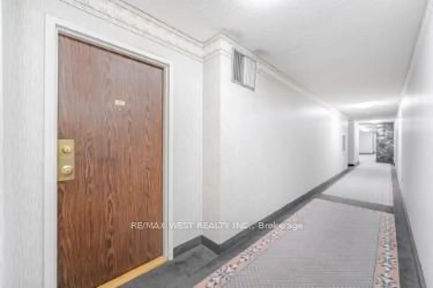 15 Kensington Road 409