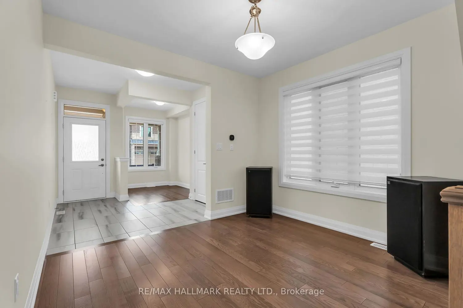 14 Eberly Woods Drive photo 4