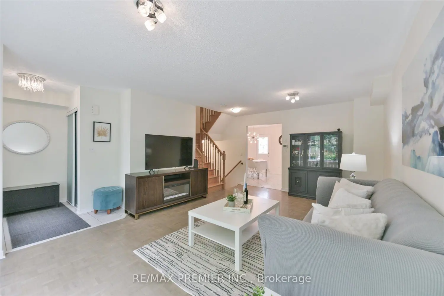 632 Napa Valley Avenue photo 5