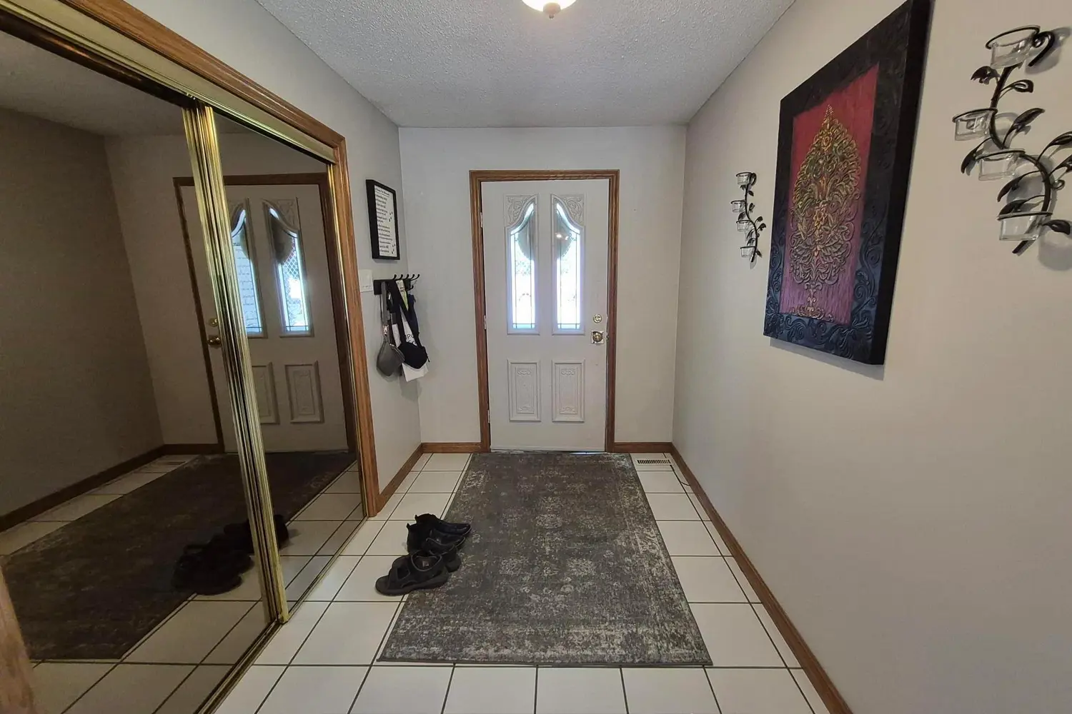 104 Centennial Drive photo 4