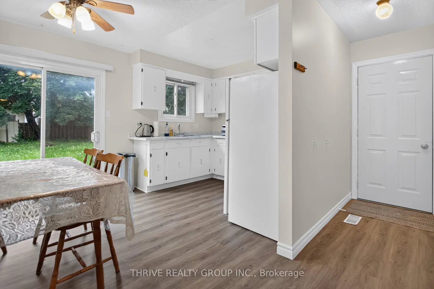 1762 Aldersbrook Road photo 5