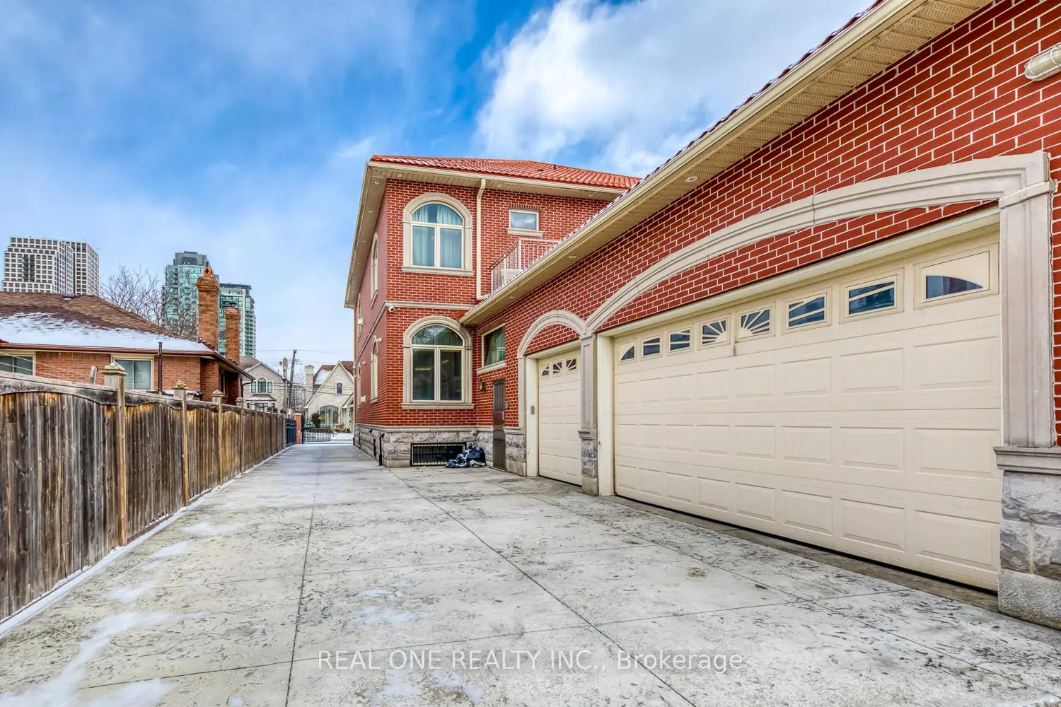 3480 Joan Drive photo 2