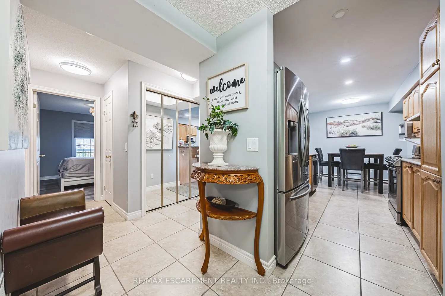 990 Golf Links Road 308 photo 4