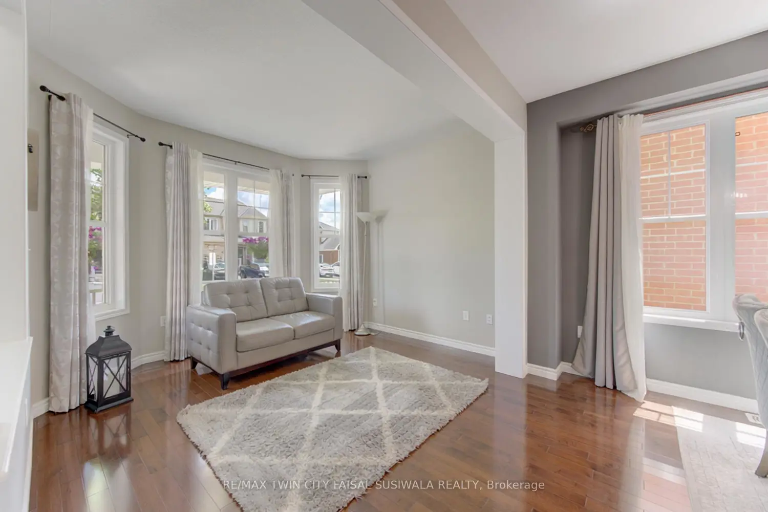 184 Fletcher Circle photo 4