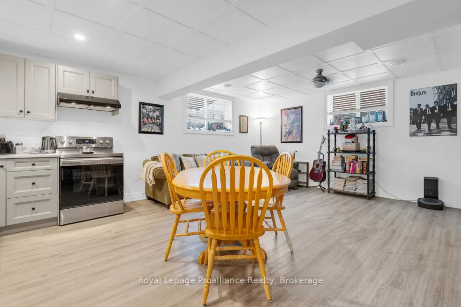 49 Redwood Drive photo 5