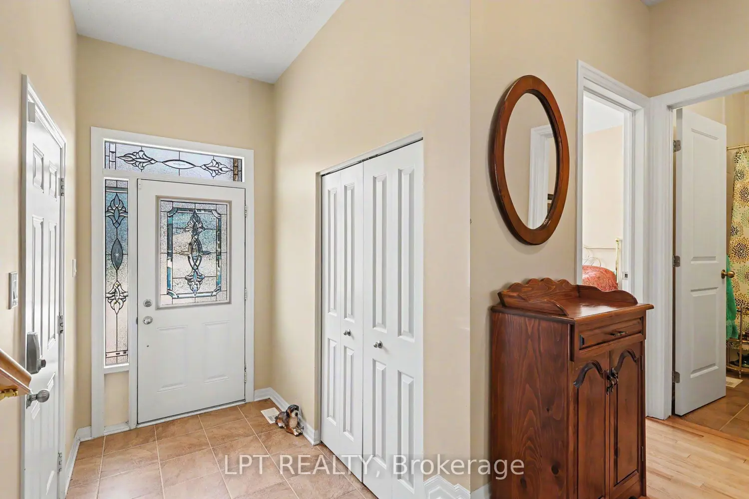 392 Bamburgh Way photo 3