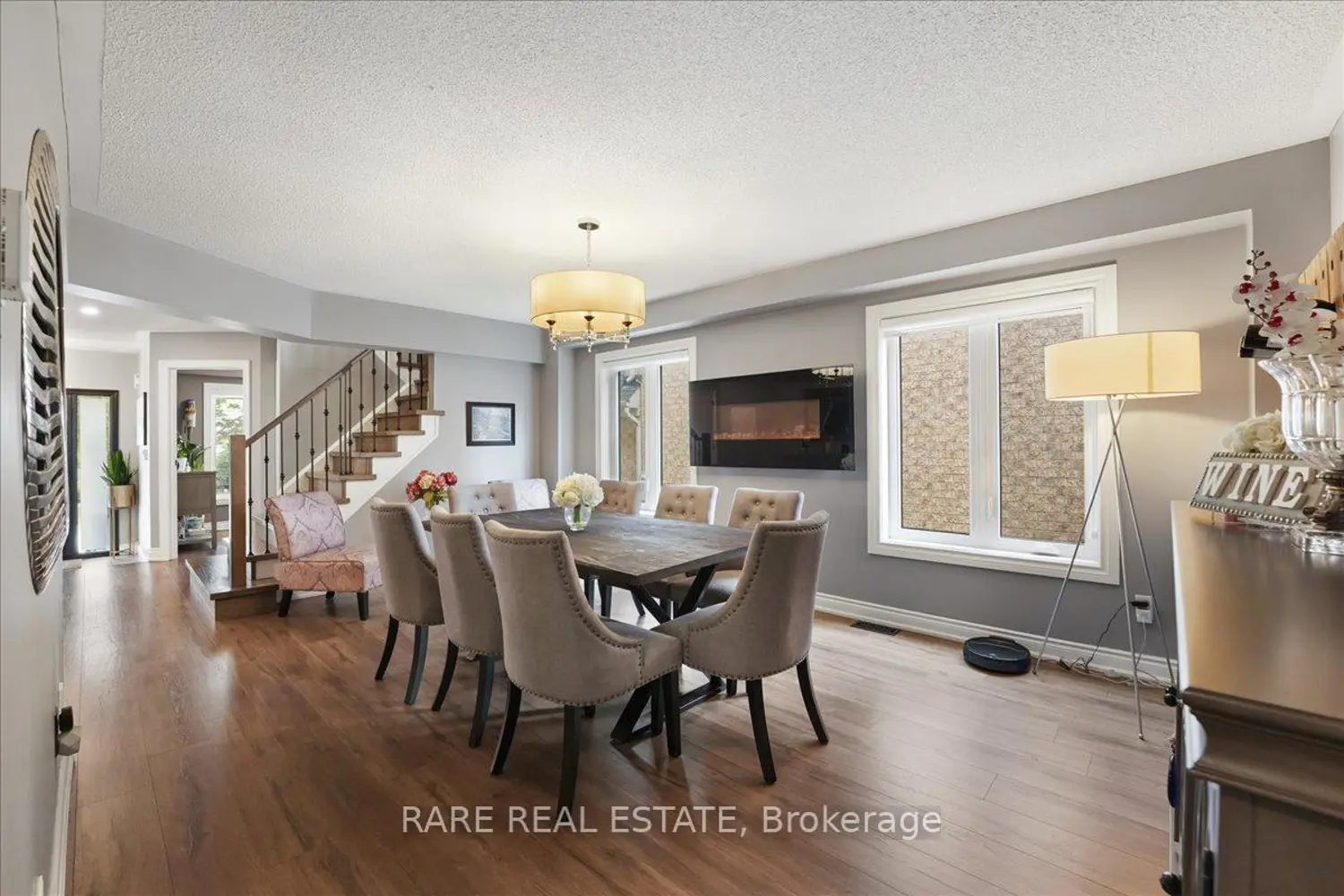 6 Hiberton Crescent photo 5