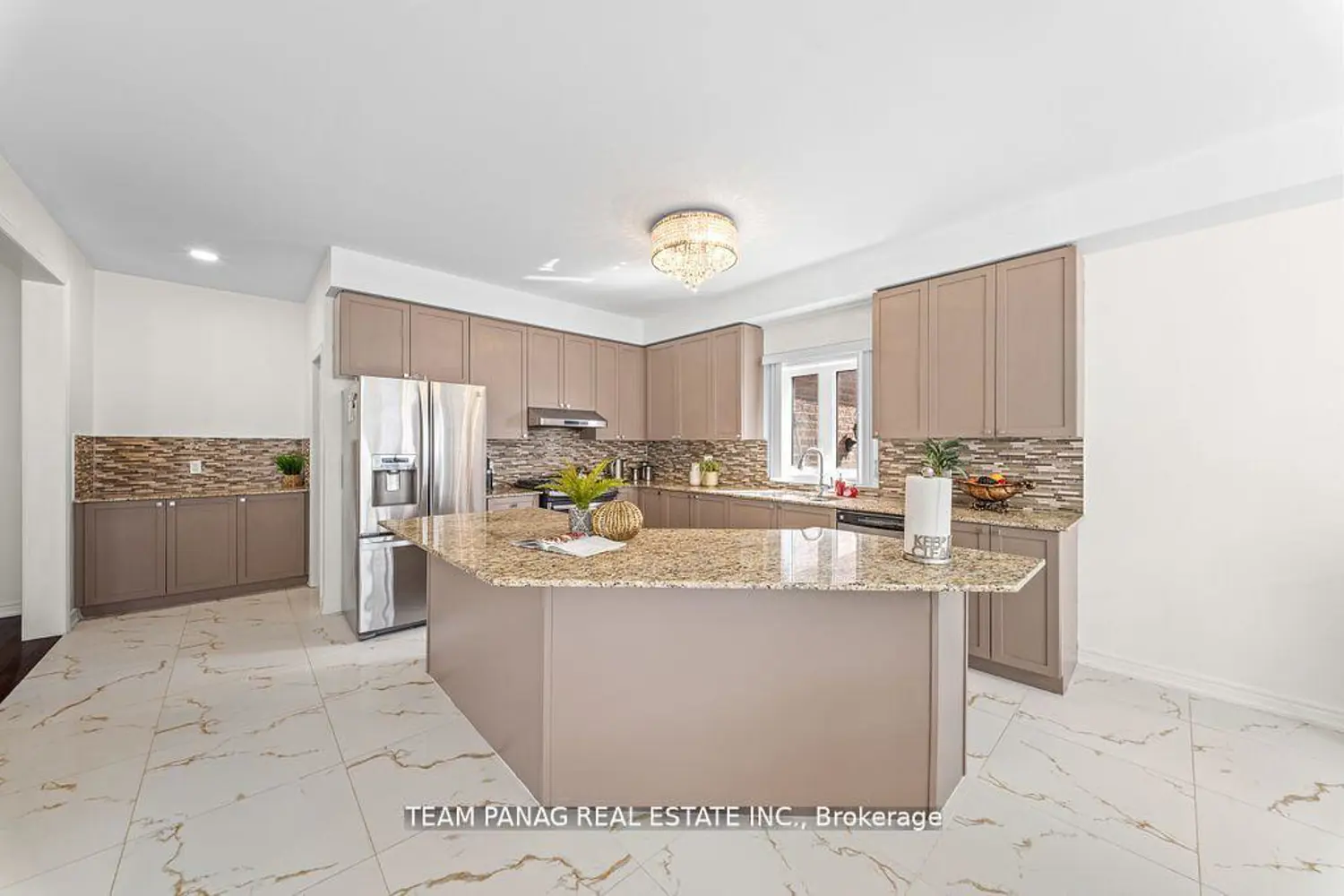 56 Leparc Road photo 5