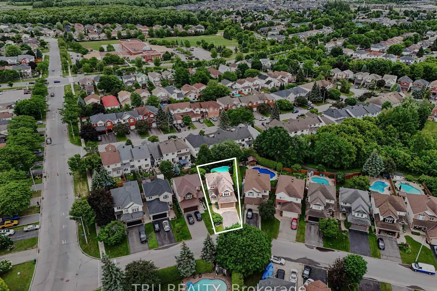 4082 Otter Tail Crescent photo 4